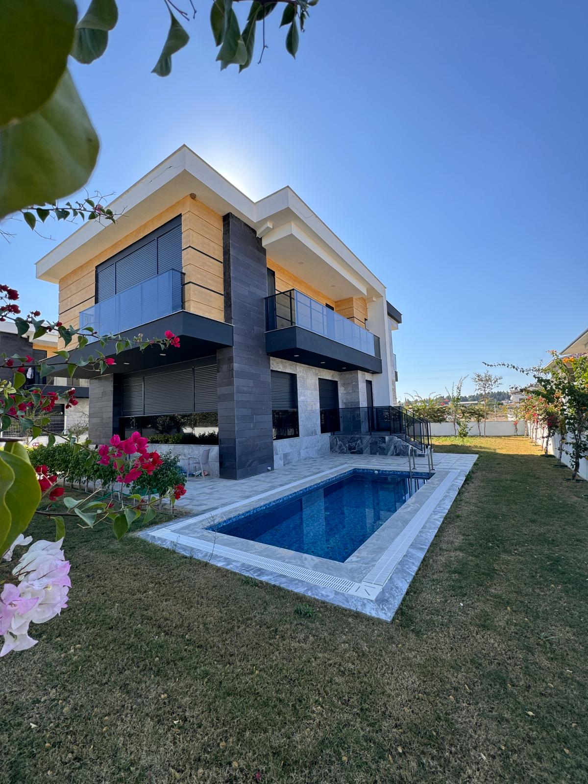 Exklusive 4+1 Villa in Sorgun mit privatem Pool & Garten